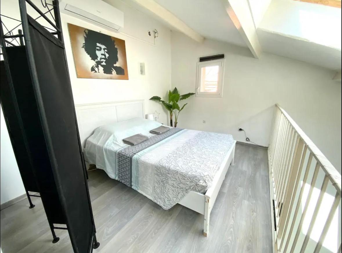 Chez Camille Et David Apartamento Sorgues Exterior foto